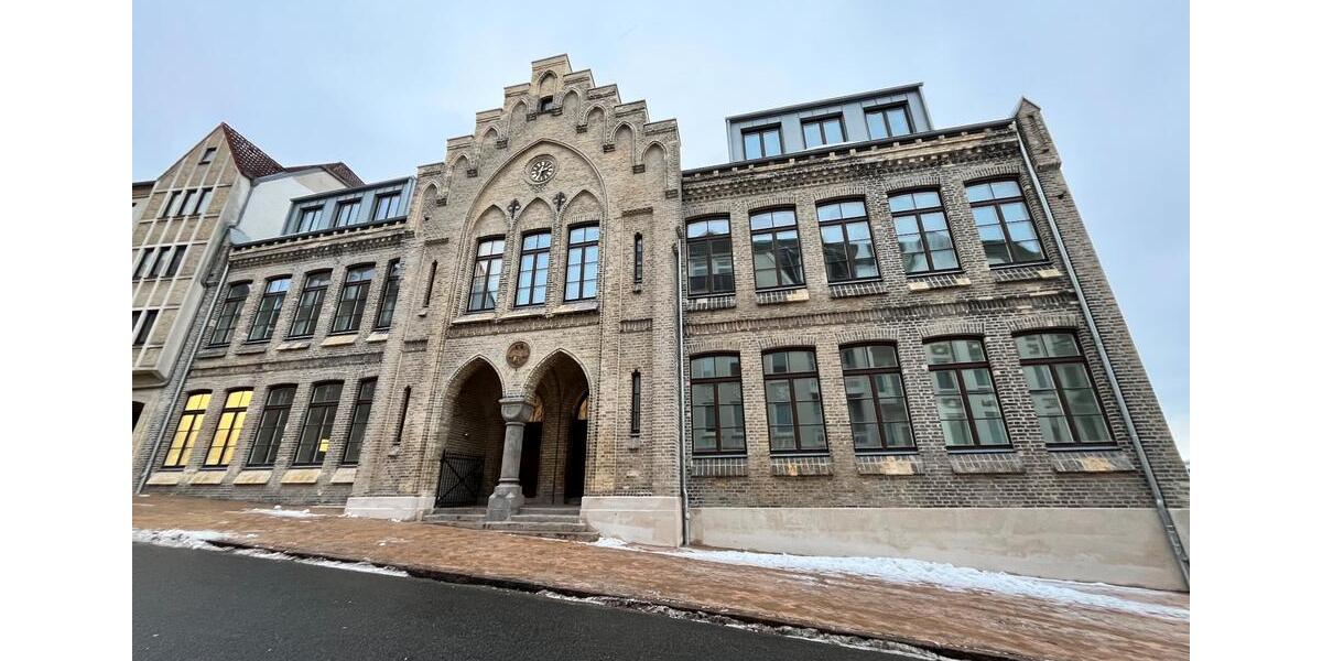 Dachgeschoßwohnung Flensburg Altstadt - 4 Zimmer, 102 m&sup2;, 1.261&euro; | Angebot:26647451