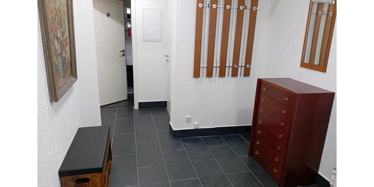 Wohnen auf Zeit Leonberg - 1 Zimmer, 16 m&sup2;, 700&euro; | Angebot:24341995