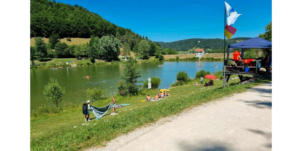 Etagenwohnung Aldingen - 4 Zimmer, 120 m&sup2;, 990&euro; | Angebot:24733548