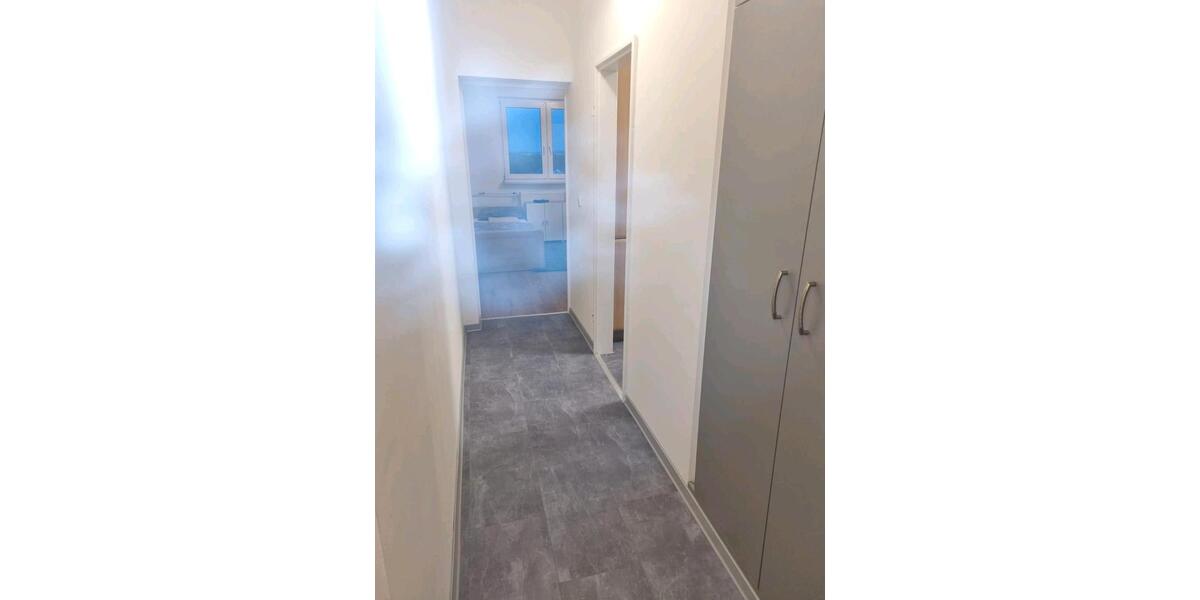Etagenwohnung Groß-Gerau Gerau - 2 Zimmer, 70 m&sup2;, 400&euro; | Angebot:26286551