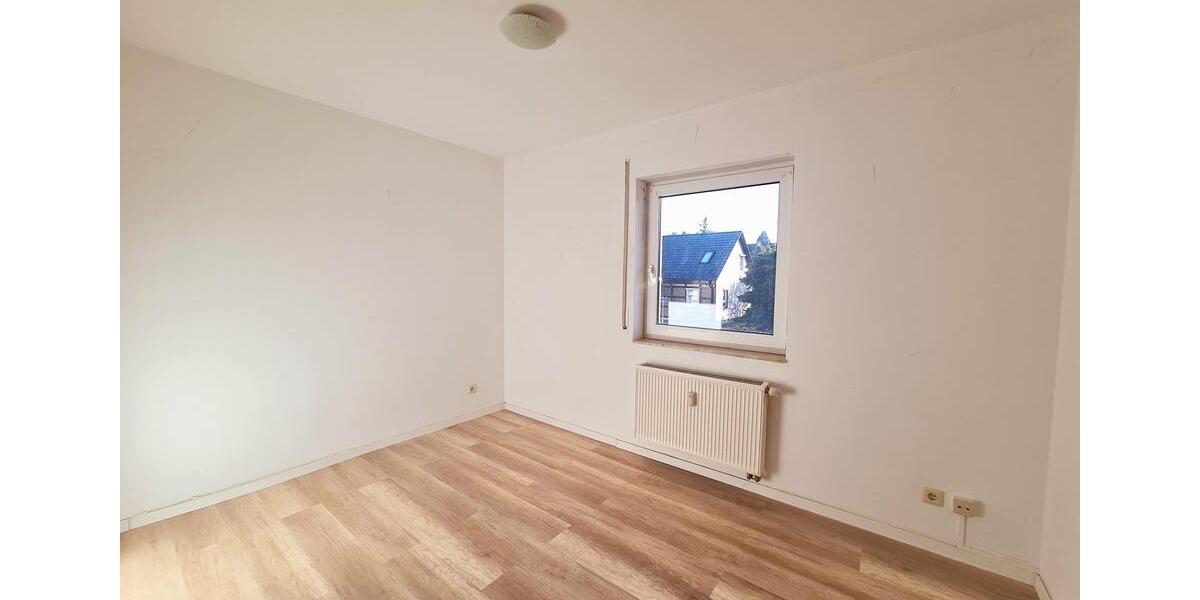 Etagenwohnung Grimma - 4 Zimmer, 83 m&sup2;, 650&euro; | Angebot:23632055