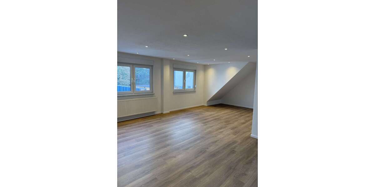 Wohnung zum Mieten in Düren 825 € 104 m² 3 zimmer