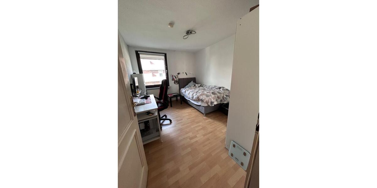 Etagenwohnung Stolberg (Rhld.) Büsbach - 4 Zimmer, 80 m&sup2;, 790&euro; | Angebot:25369282