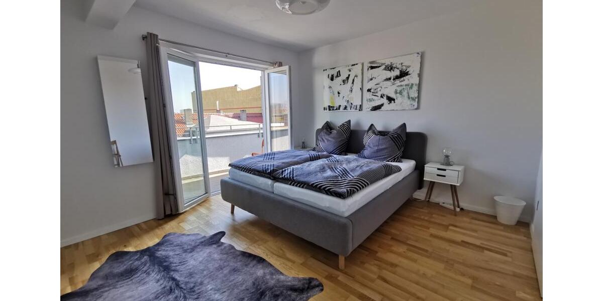 Wohnen auf Zeit Berlin Treptow-Köpenick - 4 Zimmer, 99 m&sup2;, 3.200&euro; | Angebot:26550851