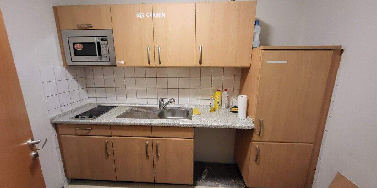 Gewerbeobjekt Lübeck / Sankt Lorenz Nord St. Lorenz Nord - 4 Zimmer, 157 m&sup2;, 900&euro; | Angebot:25681896