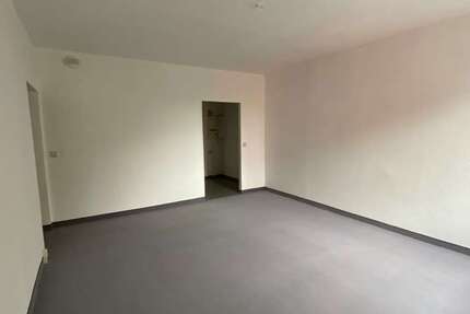 Wohnung zum Mieten in Suhl 310 € 54.33 m² 2 zimmer