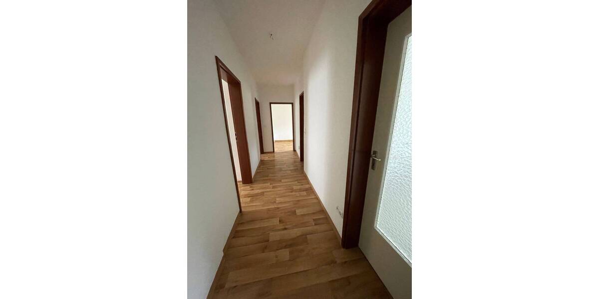 Zimmer Nürnberg Gibitzenhof - 3 Zimmer, 75 m&sup2;, 601&euro; | Angebot:26293216