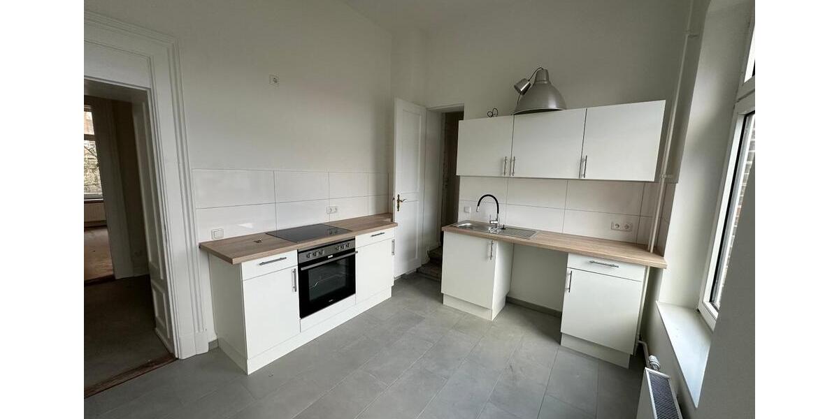 Etagenwohnung Flensburg - 5 Zimmer, 114 m&sup2;, 1.000&euro; | Angebot:25901398