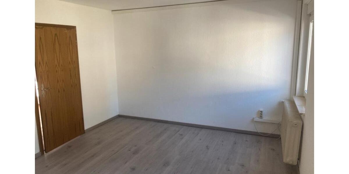 Etagenwohnung Schönecken - 1 Zimmer, 30 m&sup2;, 490&euro; | Angebot:25795038