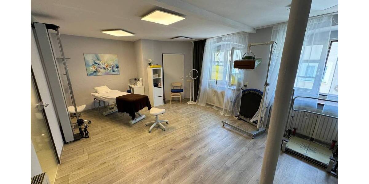 Gewerbeobjekt Isny im Allgäu Isny - 6 Zimmer, 130 m&sup2;, 1.000&euro; | Angebot:23969237