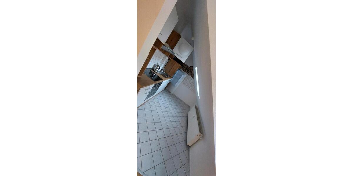 Dachgeschoßwohnung Pirna - 1 Zimmer, 26 m&sup2;, 490&euro; | Angebot:24386000