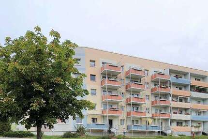 Wohnung Kirchberg Leutersbach - 3 Zimmer, 70 m&sup2;, 417&euro; | Angebot:15451260