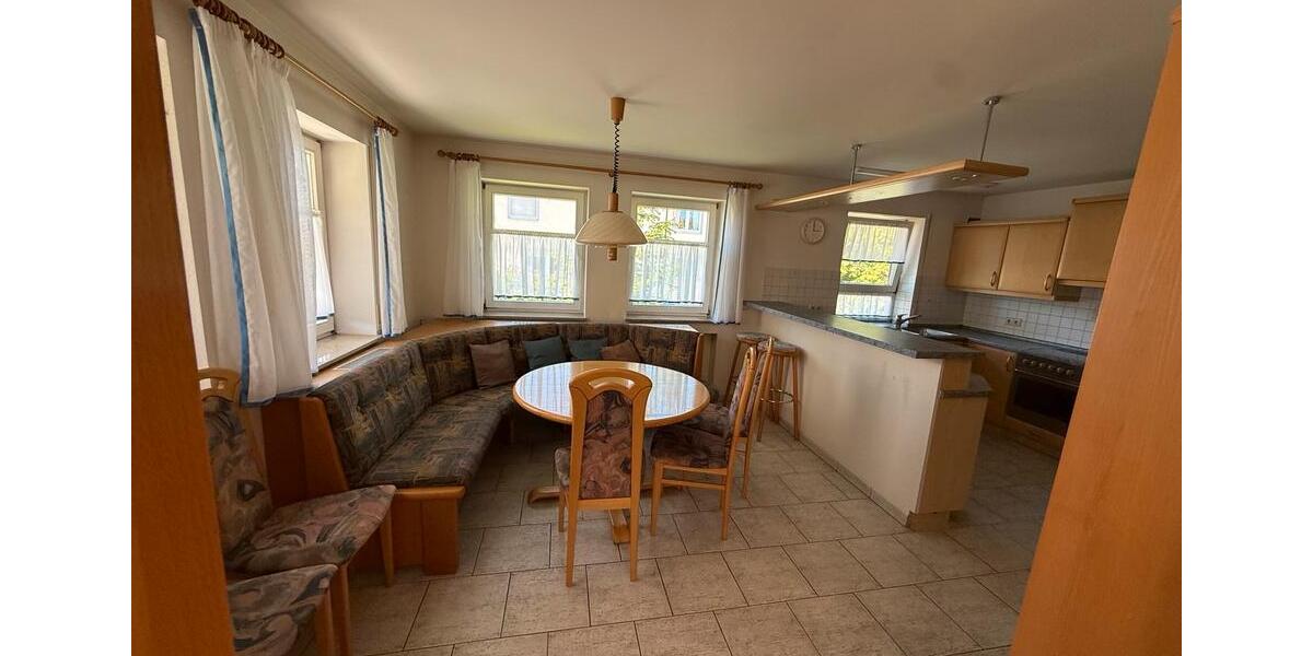 Erdgeschoßwohnung Ertingen - 3 Zimmer, 135 m&sup2;, 1.200&euro; | Angebot:26491772