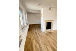 Etagenwohnung Delligsen - 3 Zimmer, 154 m&sup2;, 1.120&euro; | Angebot:26377056