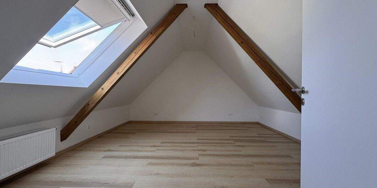 Etagenwohnung Crailsheim Roßfeld - 4 Zimmer, 105 m&sup2;, 1.000&euro; | Angebot:25896021