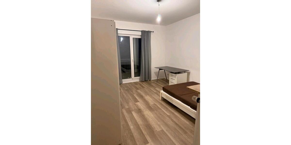Wohnen auf Zeit Aachen Aachen-Mitte - 1 Zimmer, 18 m&sup2;, 495&euro; | Angebot:25595861