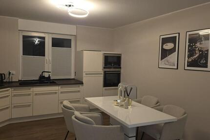 Haus Agathenburg - 4 Zimmer, 137 m&sup2;, 1.450&euro; | Angebot:24978498