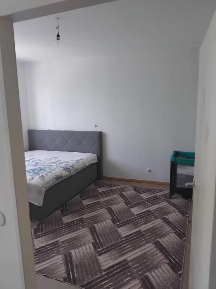 Zwei Zimmerwohnung, teil möbliert