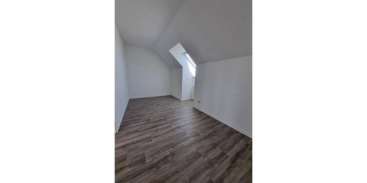 Maisonettenwohnung Schönebeck (Elbe) - 4 Zimmer, 123 m&sup2;, 729&euro; | Angebot:26366809