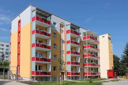 Wohnung zum Mieten in Gera 186,77 € 25.94 m²