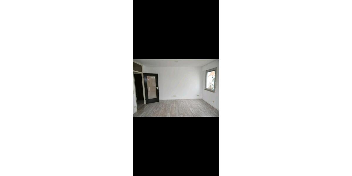 Etagenwohnung Düsseldorf Stadtbezirk 5 - 1 Zimmer, 29 m&sup2;, 555&euro; | Angebot:26497702