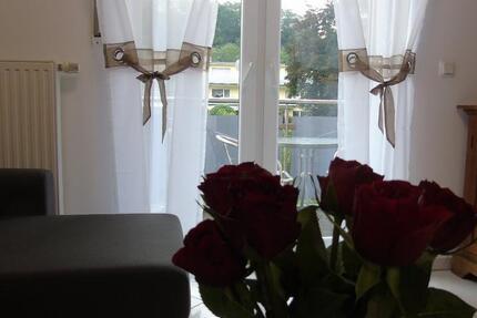 exklusive vollmöblierte Traum Apartment Balkon Top Lage