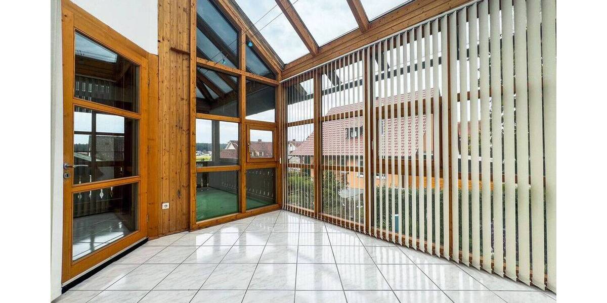 Etagenwohnung Maxhütte-Haidhof Ponholz - 3 Zimmer, 124 m&sup2;, 800&euro; | Angebot:26807150