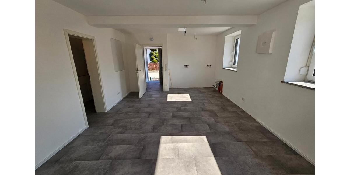 Doppelhaushälfte Osterhofen - 3 Zimmer, 82 m&sup2;, 830&euro; | Angebot:26227862