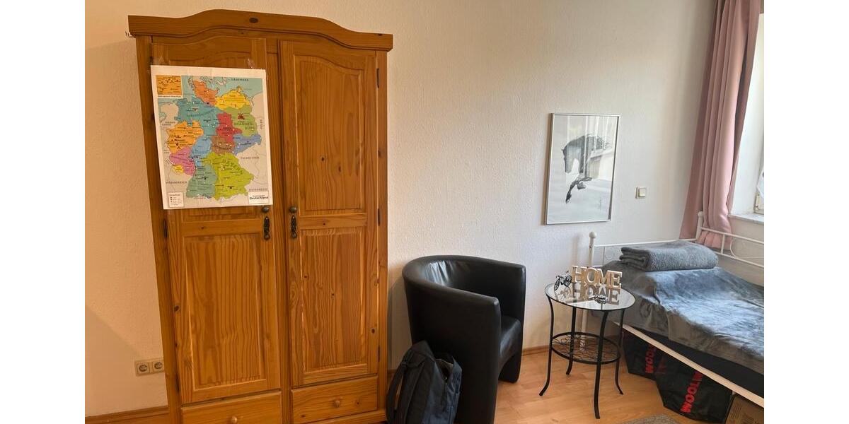 Wohnen auf Zeit Saarbrücken Eschberg - 1 Zimmer, 23 m&sup2;, 475&euro; | Angebot:25963867