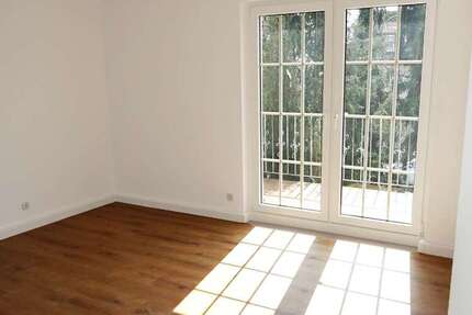 Wohnung zum Mieten in Stuttgart 1.470 € 77 m²