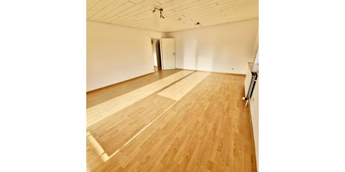 Etagenwohnung Talheim - 3 Zimmer, 104 m&sup2;, 1.150&euro; | Angebot:25416490