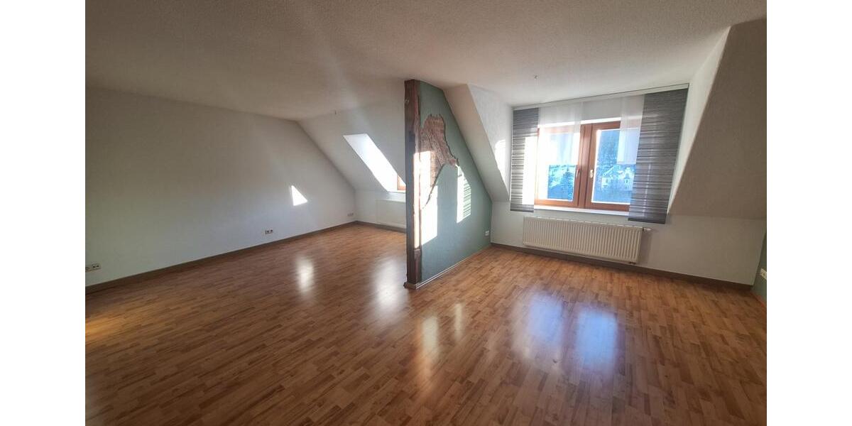 Dachgeschoßwohnung Annaberg-Buchholz Buchholz - 3 Zimmer, 76 m&sup2;, 450&euro; | Angebot:19396940