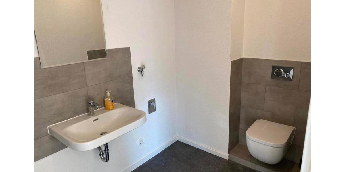 Erdgeschoßwohnung Aalen Unterkochen - 4 Zimmer, 93 m&sup2;, 1.365&euro; | Angebot:25329968