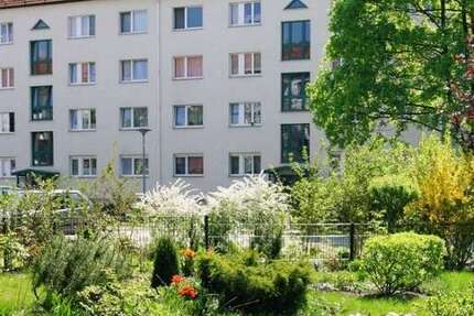 Wohnung Hoyerswerda Neustadt - 1 Zimmer, 33 m&sup2;, 190&euro; | Angebot:27074804