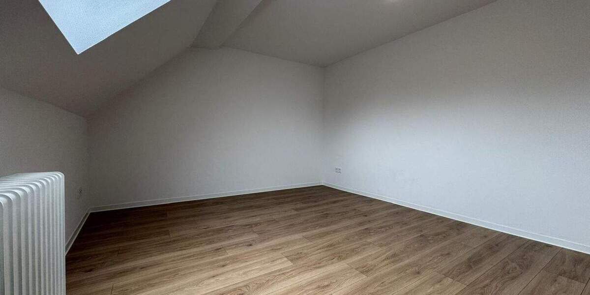 Etagenwohnung Saarbrücken Eschberg - 2 Zimmer, 50 m&sup2;, 495&euro; | Angebot:26530222