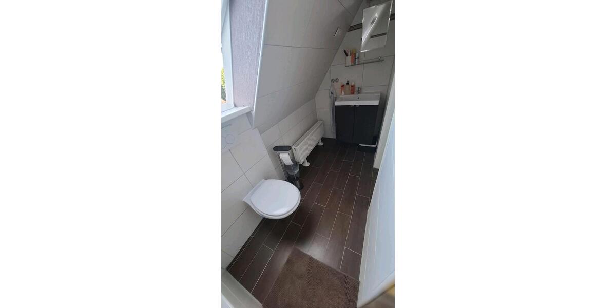 Wohnen auf Zeit Wallenhorst - 6 Zimmer, 150 m&sup2;, 300&euro; | Angebot:26432764