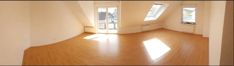 Maisonettenwohnung Sindelfingen Darmsheim - 5 Zimmer, 105 m&sup2;, 1.500&euro; | Angebot:26243386