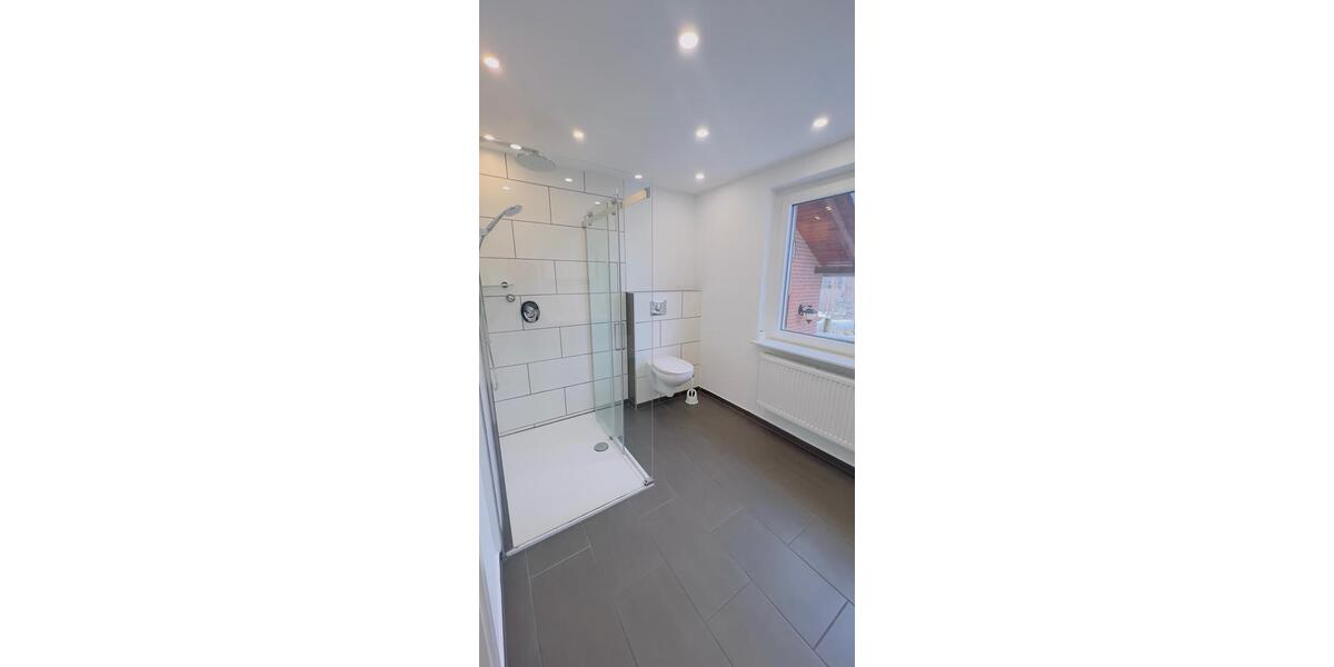 Etagenwohnung Edemissen - 2 Zimmer, 75 m&sup2;, 900&euro; | Angebot:26226914