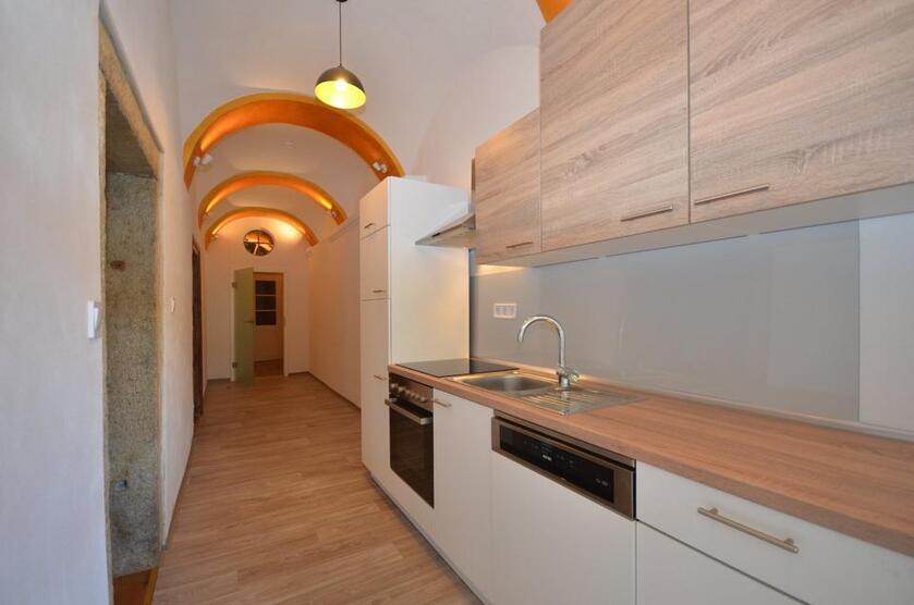 64m² Wohnung Appartement in traumhaftem Gebäude Zentrum Wunsiedel
