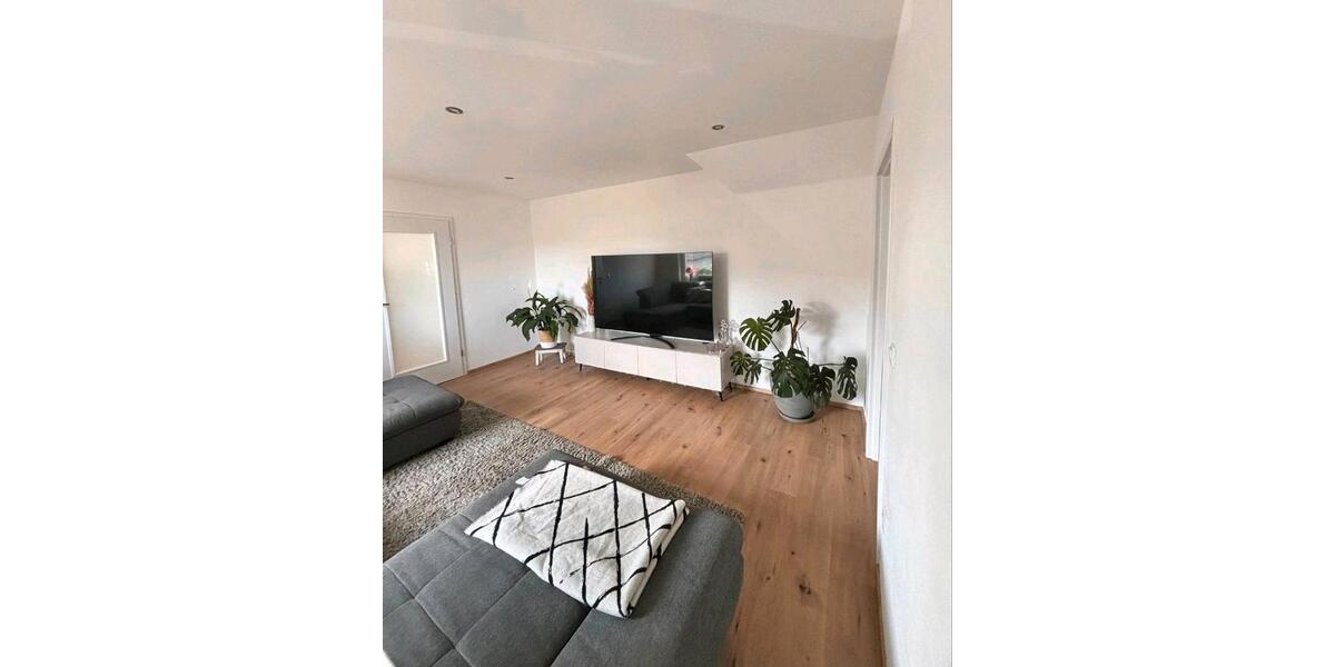 Etagenwohnung Maxhütte-Haidhof Haidhof - 4 Zimmer, 88 m&sup2;, 1.075&euro; | Angebot:26462989
