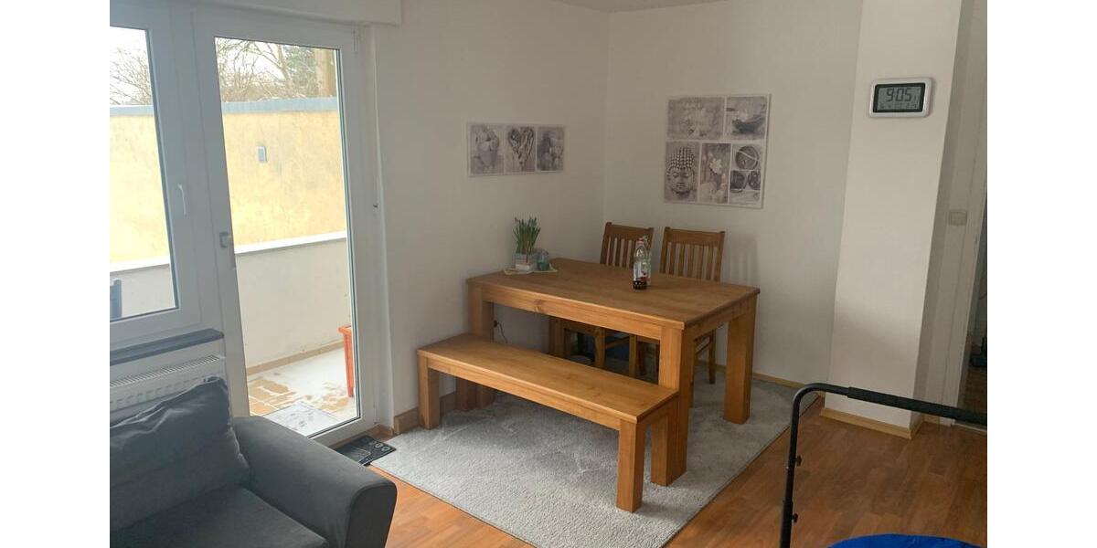 Hochparterre Oberviechtach - 4 Zimmer, 77 m&sup2;, 700&euro; | Angebot:26164173