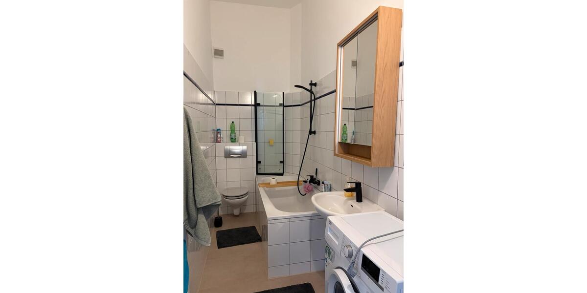 Etagenwohnung Düsseldorf Stadtbezirk 3 - 3 Zimmer, 78 m&sup2;, 1.500&euro; | Angebot:26593618