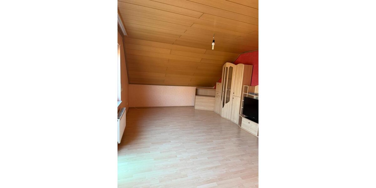 Dachgeschoßwohnung Lengerich - 1 Zimmer, 67 m&sup2;, 670&euro; | Angebot:25328034