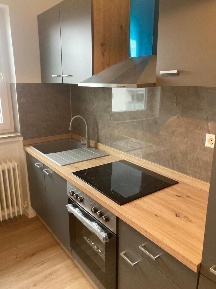 Helle 2,5 Zimmer Wohnung zu vermieten - Metzingen zimmer