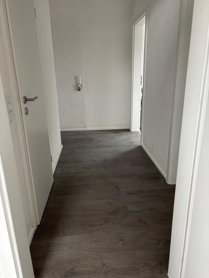 2 Zimmer Wohnung Dachgeschoss zimmer
