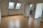 Gemütliche Dachgeschoss Wohnung 2 zimmer