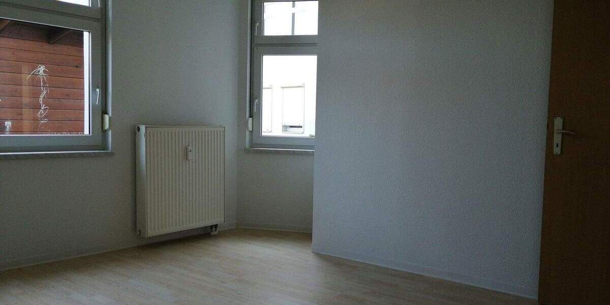 Etagenwohnung Magdeburg Buckau - 2 Zimmer, 54 m&sup2;, 330&euro; | Angebot:25732261