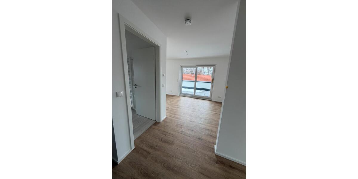 Einfamilienhaus Tittmoning - 2 Zimmer, 70 m&sup2;, 1.000&euro; | Angebot:24829078
