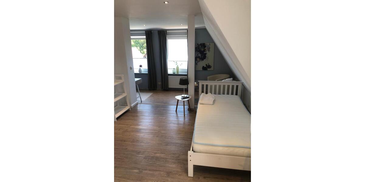 Wohnen auf Zeit Rinteln - 2 Zimmer, 80 m&sup2;, 360&euro; | Angebot:21298003