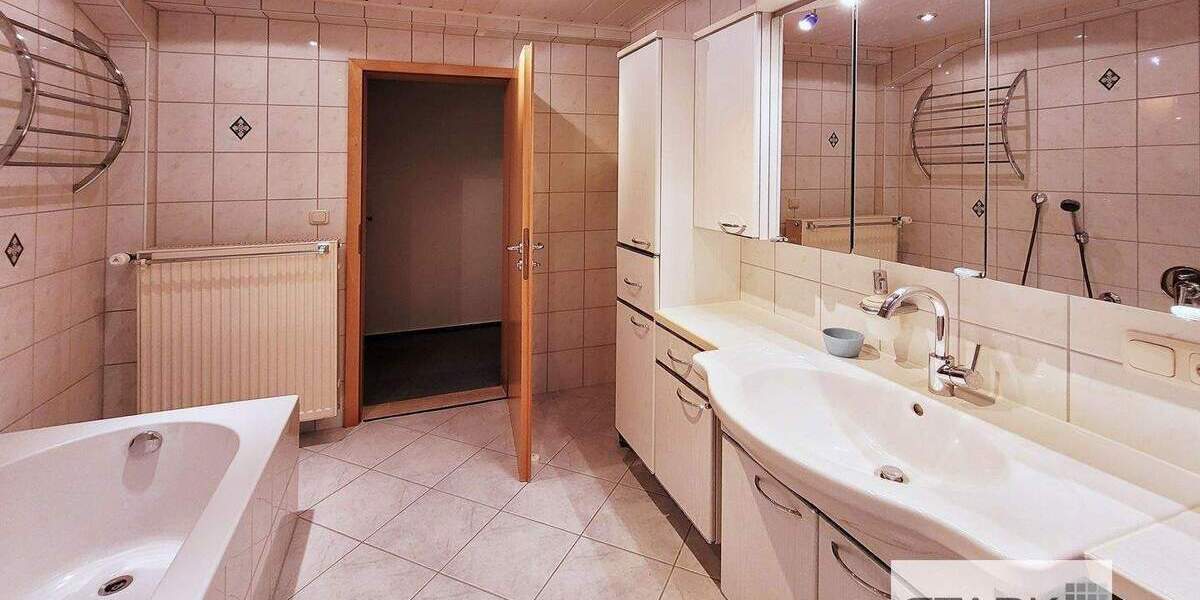 Etagenwohnung Großrinderfeld Gerchsheim - 3 Zimmer, 79 m&sup2;, 600&euro; | Angebot:24856502